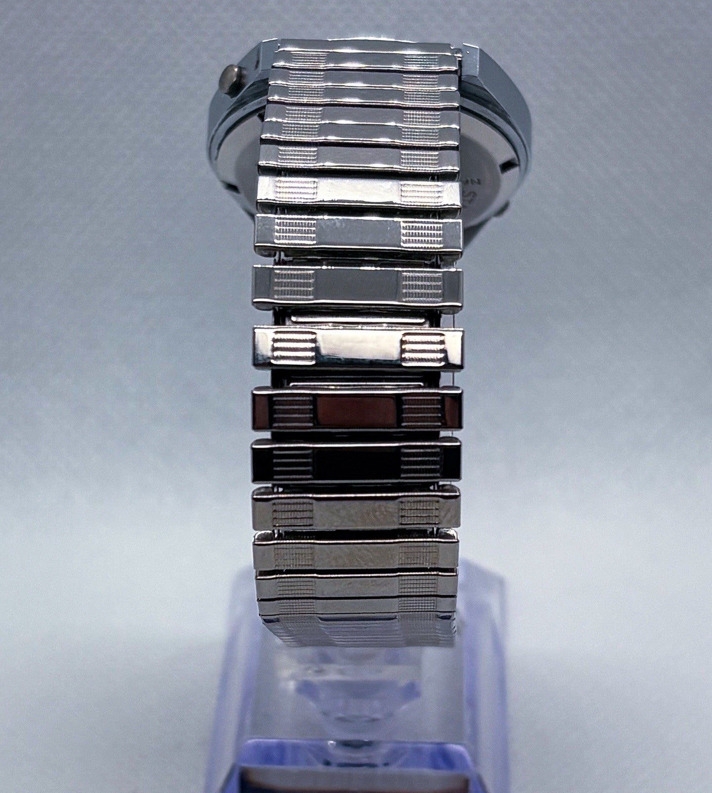 Vintage 1970s National Semiconductor LCD Digital Watch 107925 WA - New Battery