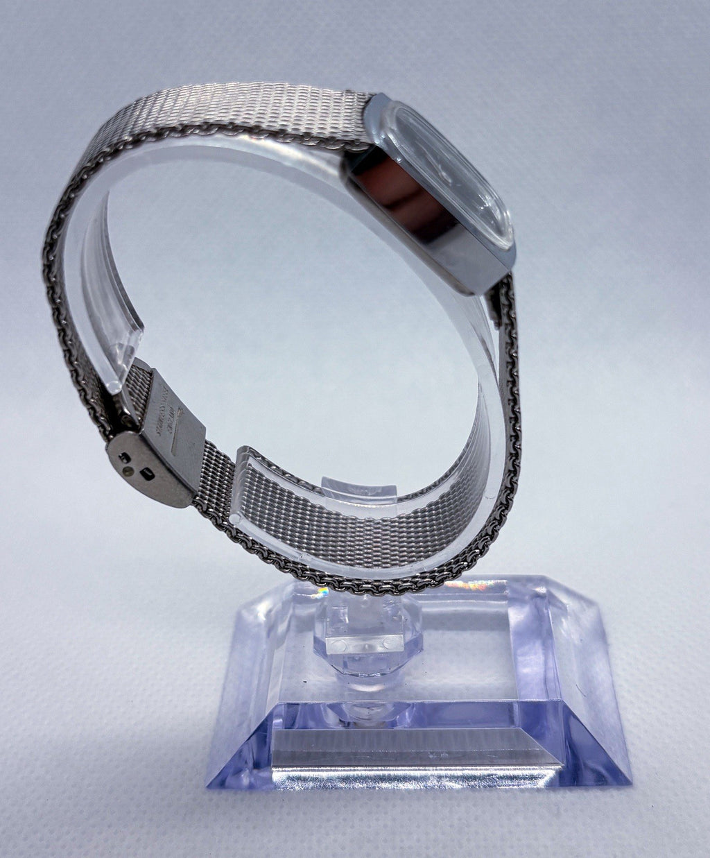 Vintage 1977 Timex Ladies Manual Wind Watch Blue Dial Silver Mesh Band Working