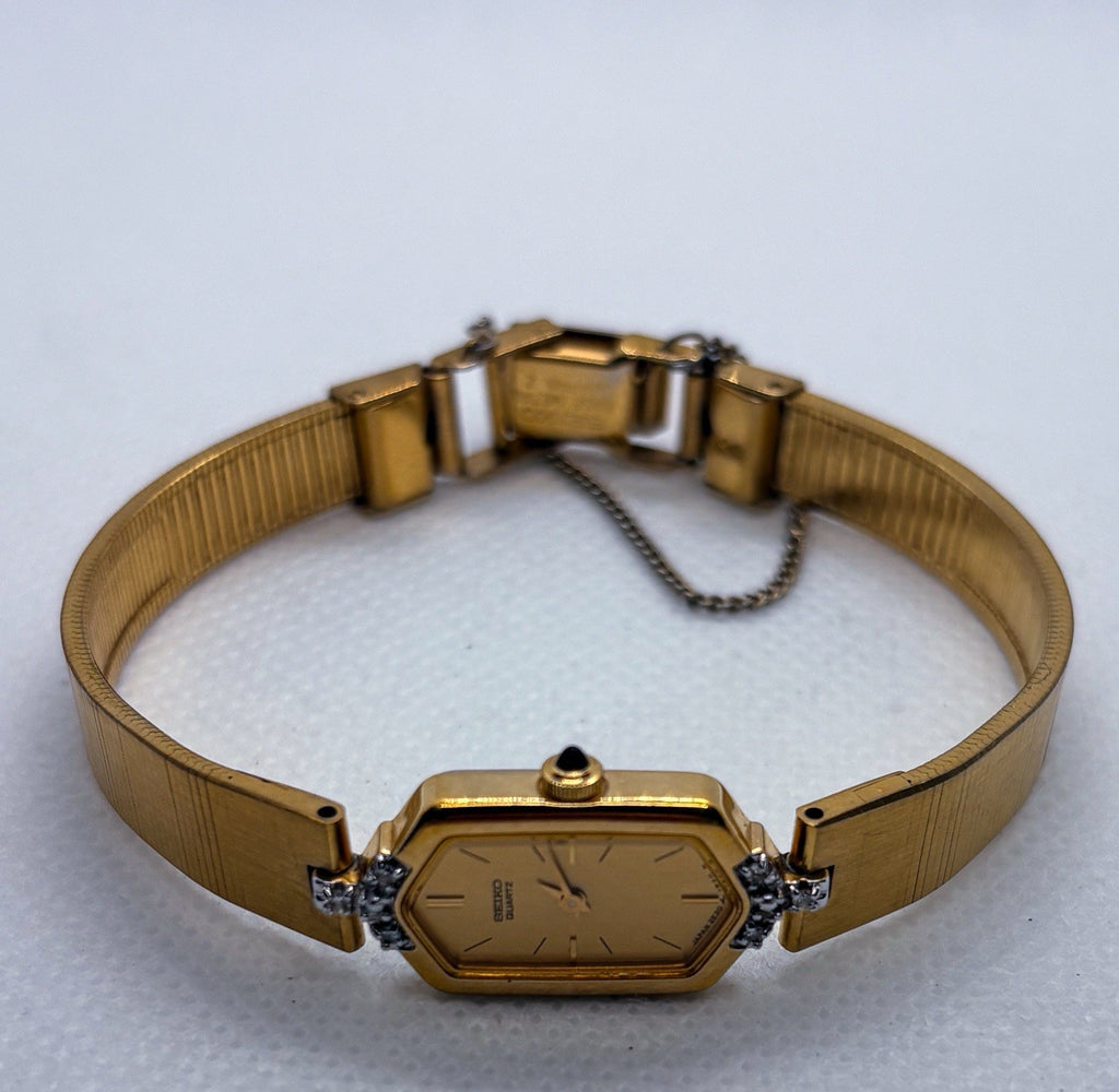 Vintage 1989 Seiko Quartz Ladies Watch 2E20-6459 Gold Tone Diamond Accents