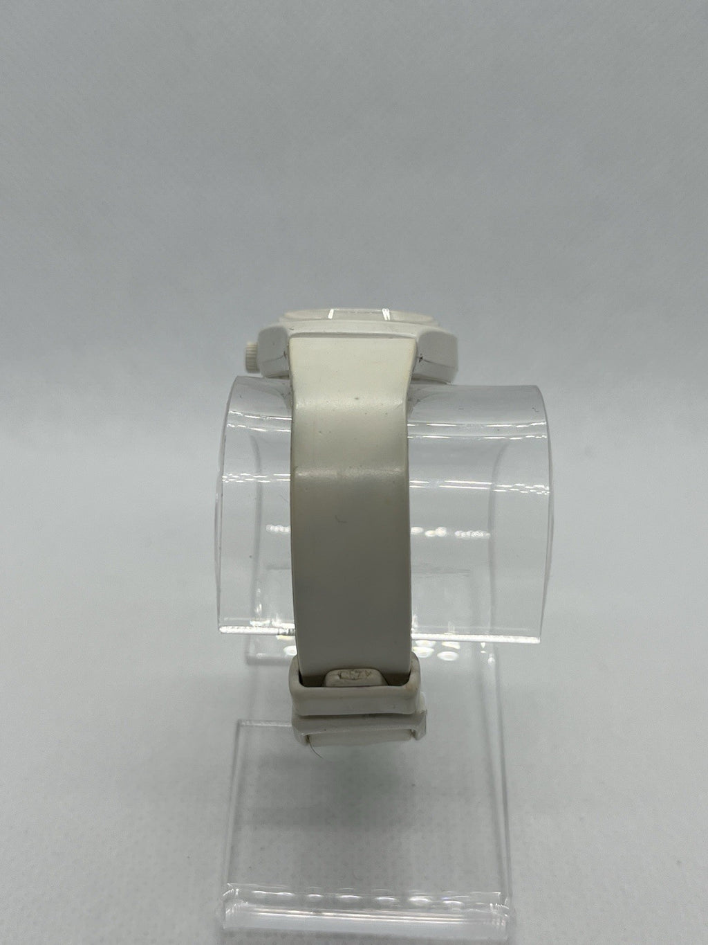 Vintage Sharp Women’s Quartz Watch White Case White Band 32mm Japan Movement