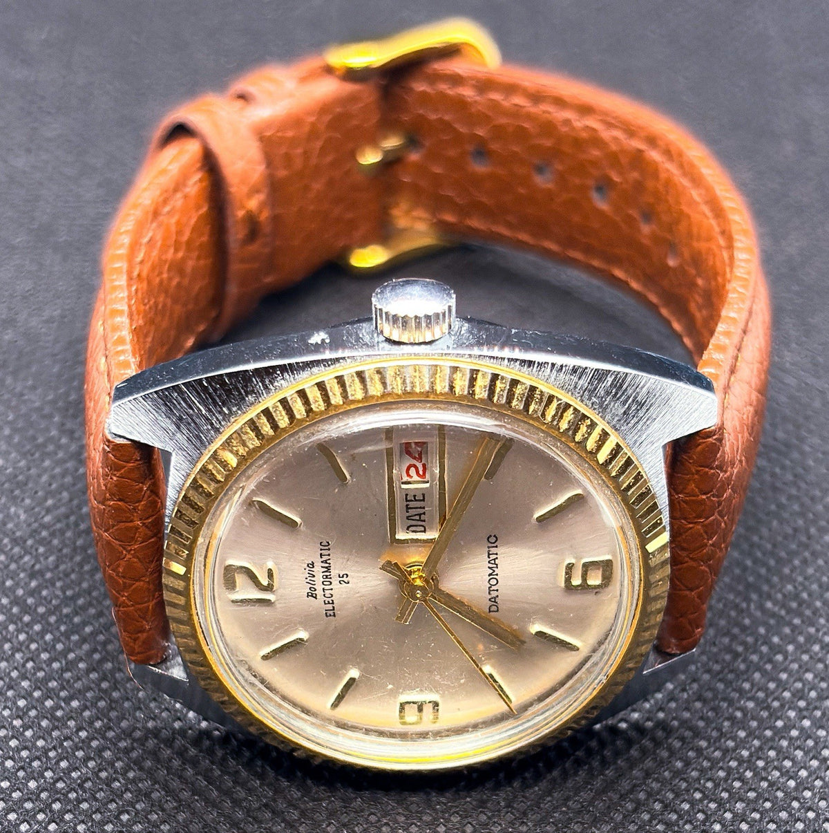 Vintage 1970s Bolivia Electormatic 25 Datomatic Watch Fluted Bezel 36mm Case