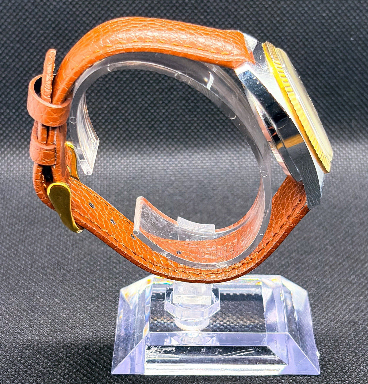 Vintage 1970s Bolivia Electormatic 25 Datomatic Watch Fluted Bezel 36mm Case