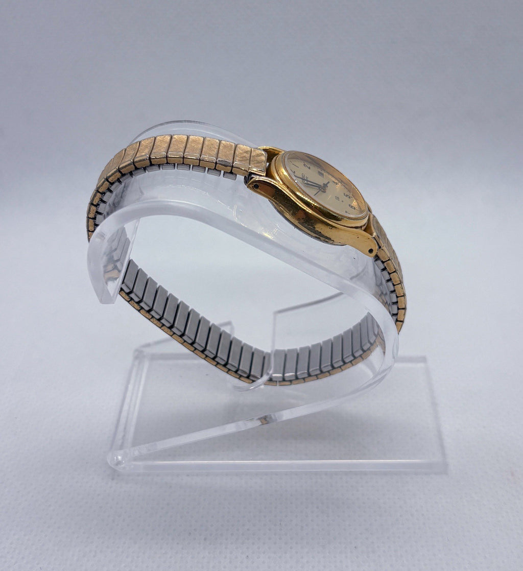 Vintage 1980 Seiko SQ Ladies Quartz Watch 2625-0129 Gold Tone Date Speidel