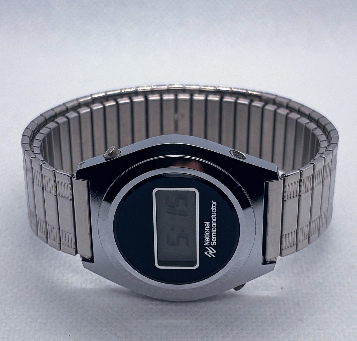 Vintage 1970s National Semiconductor LCD Digital Watch 107925 WA - New Battery