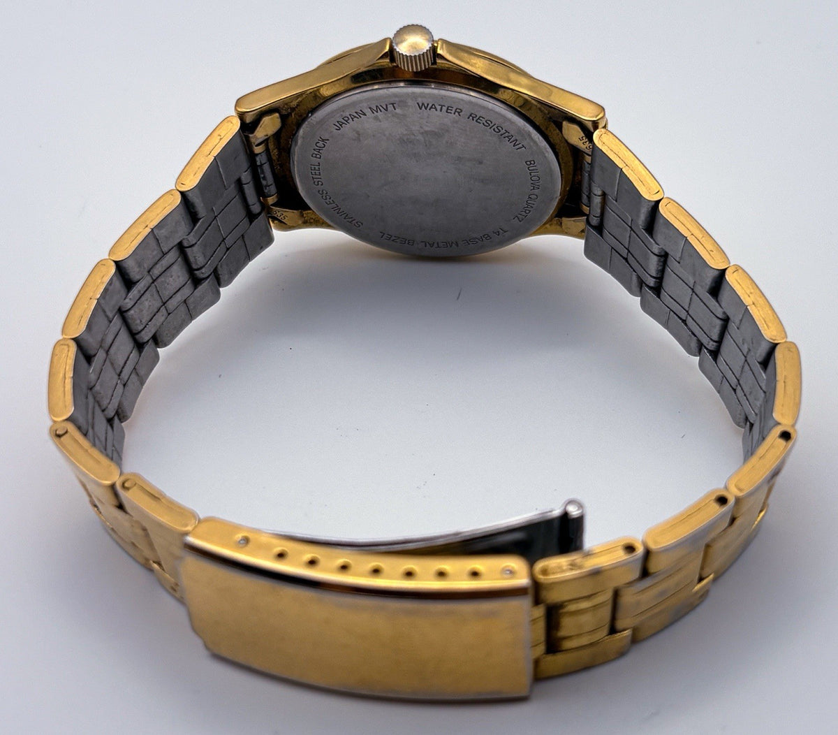 Vintage 1994 Caravelle by Bulova T4 Gold Quartz 35mm Mens Watch Day Date 42C85