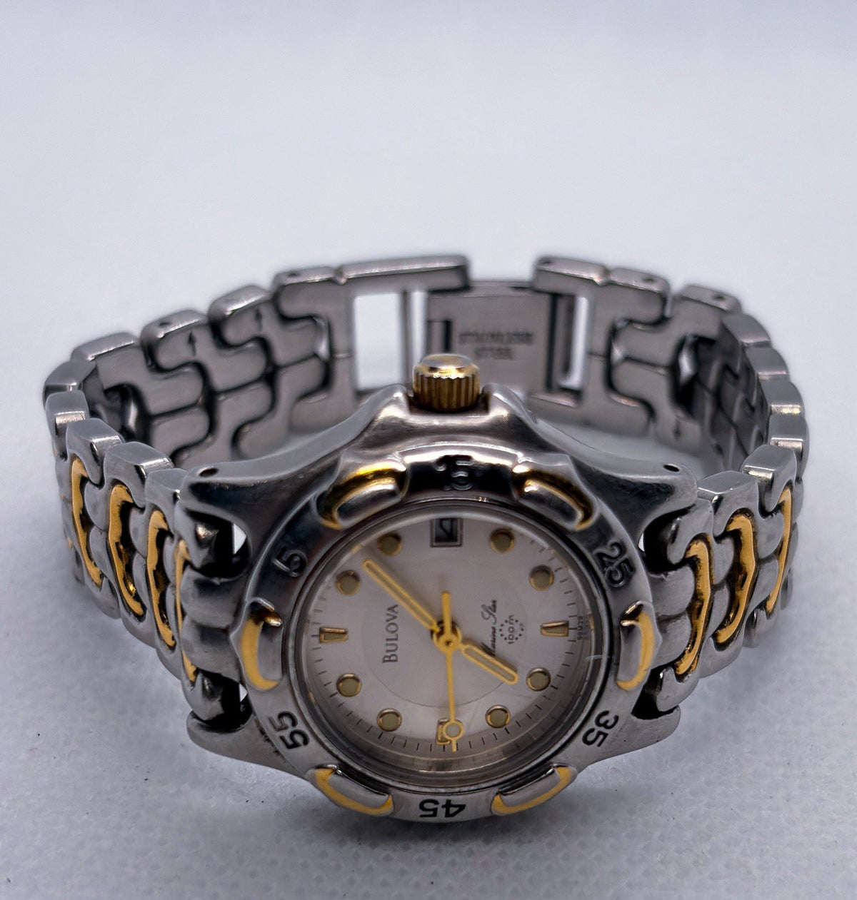 Vintage 2000 Bulova Marine Star 100m Two-Tone Quartz Ladies Watch Rare AT&T 5.5”