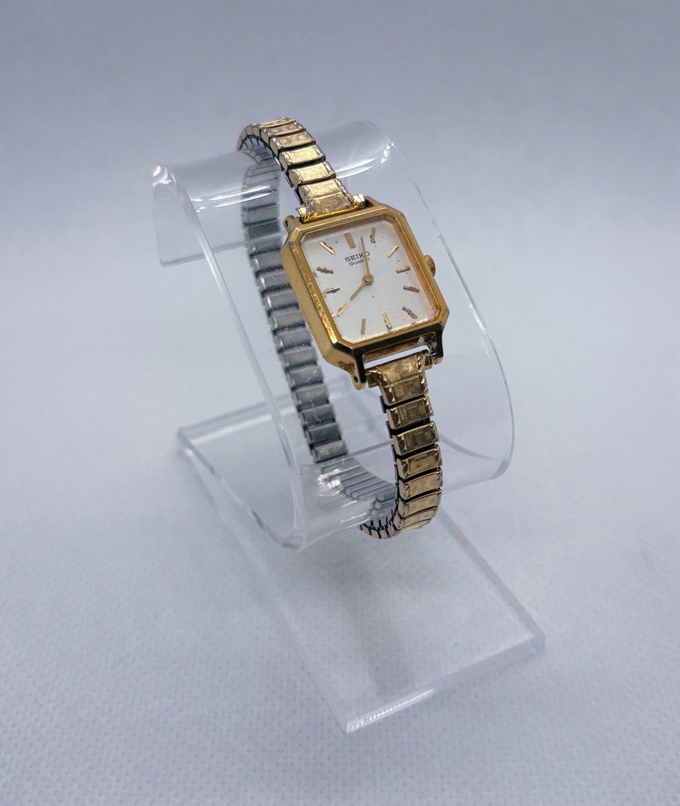 Vintage 1983 Seiko SGP Ladies Quartz Watch 5421-5120 Gold Tone Tank Stretch