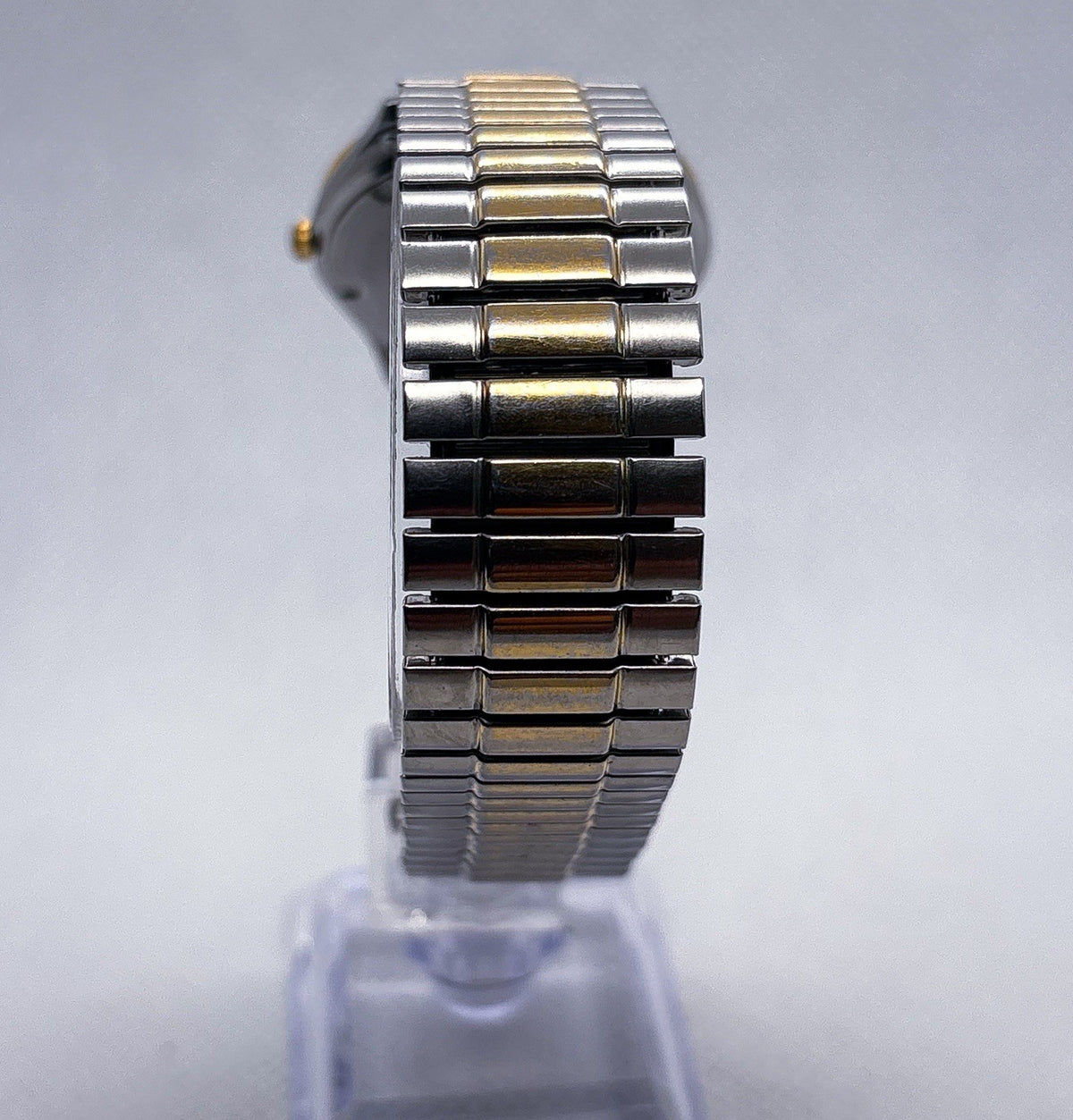 Vintage 1990 Seiko SQ 5Y23-8A69 Two Tone Day Date Watch Serviced New Battery