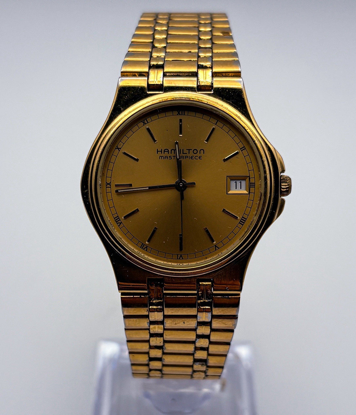 Vintage Hamilton Masterpiece 9162A Corporate Gold Quartz 34mm Mens Watch Run