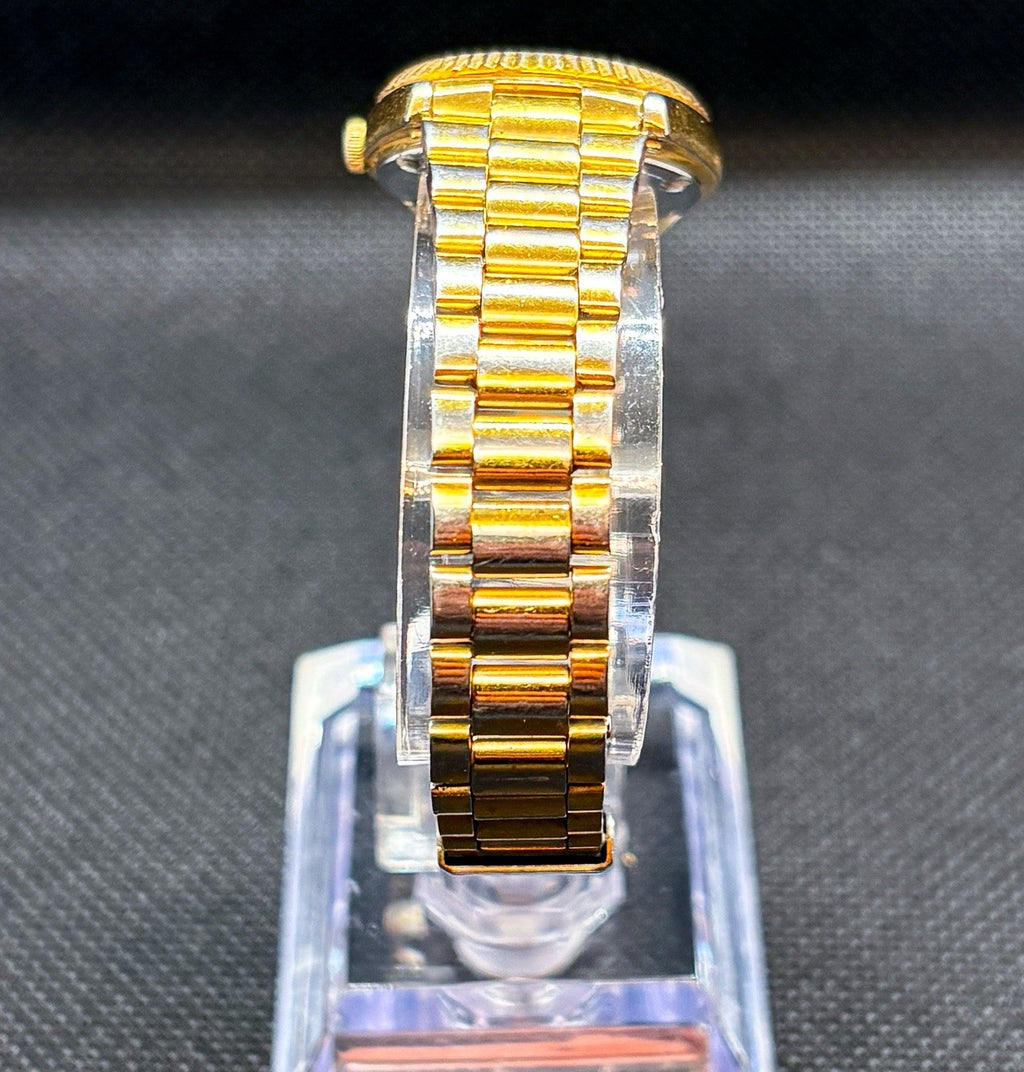 VTG 1991 Seiko SQ President Women's Watch Gold Fluted Bezel Day Date 3Y03-0169