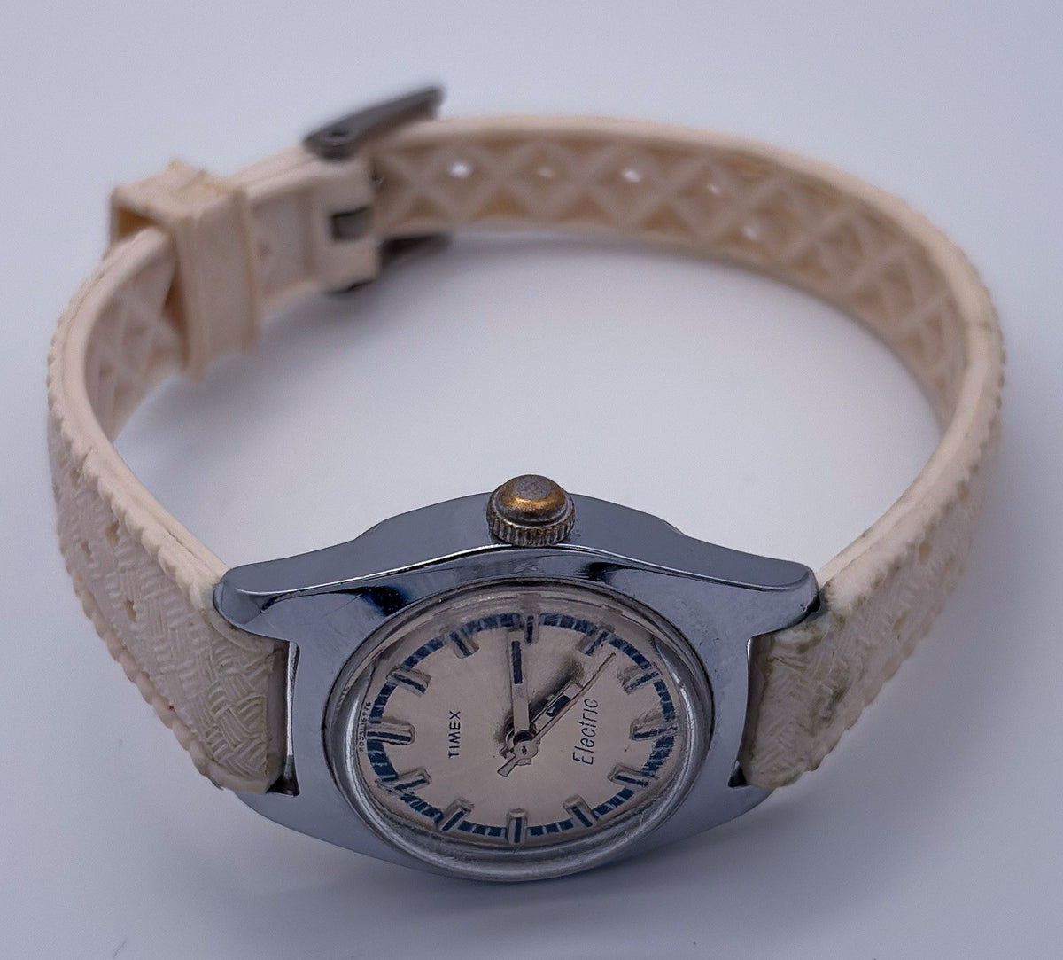 Vintage 1976 Timex Electric Ladies Watch 60351 06976 Blue Block Index Runs