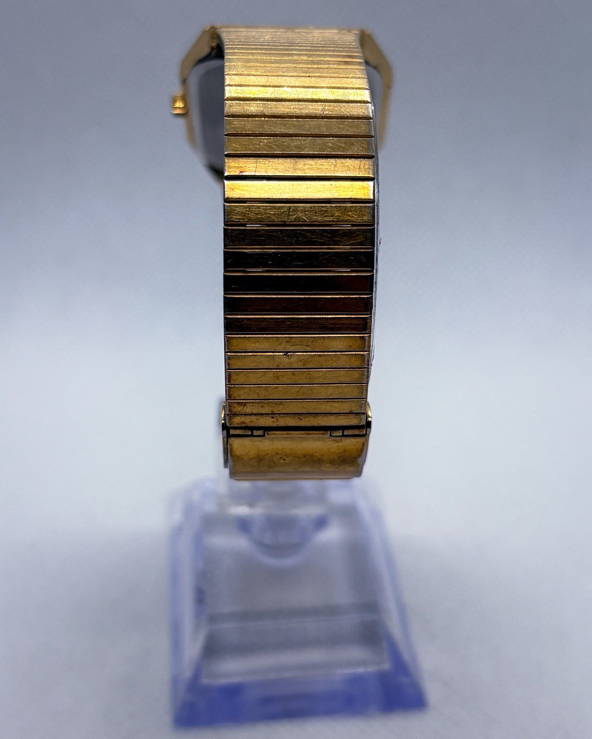 Vintage 1981 Bulova Accutron Swiss Quartz Square Watch 7249 P1 New Battery Runs