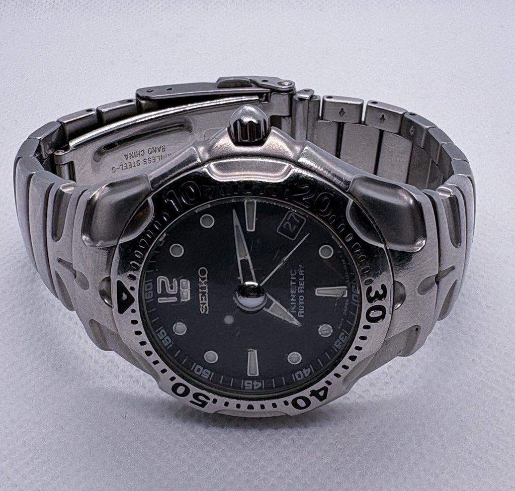 Vintage Seiko Kinetic Auto Relay 5J22-0A50 Diver 40mm Black Dial Silver Case