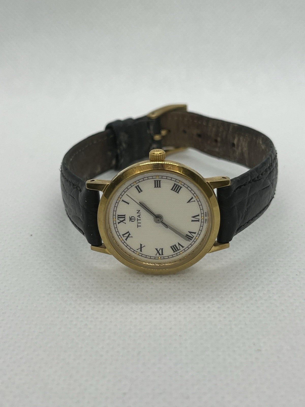 Vintage Women's Titan Classic Gold Plated Sport 839YAB Quartz Watch