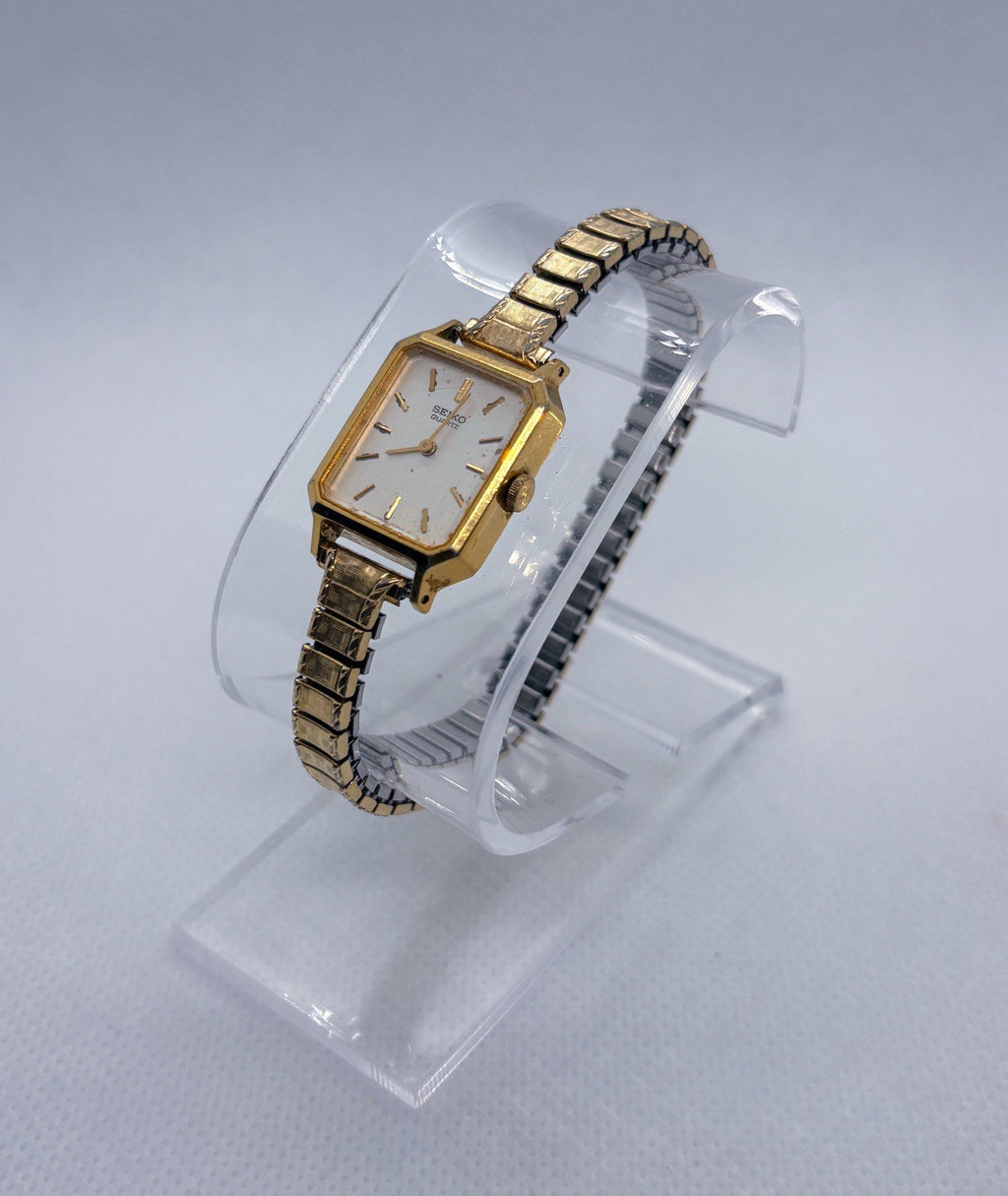 Vintage 1983 Seiko SGP Ladies Quartz Watch 5421-5120 Gold Tone Tank Stretch