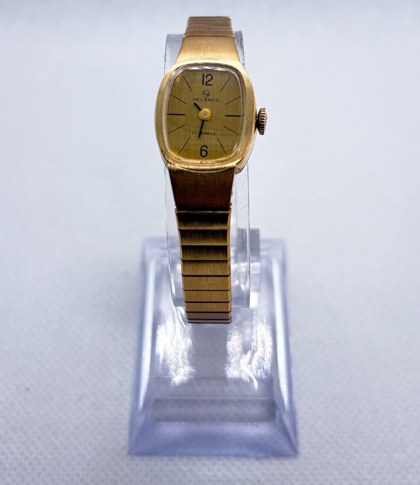 Vintage 1970s Helbros Ladies Watch 17 Jewel Manual Wind Gold Tone Cushion