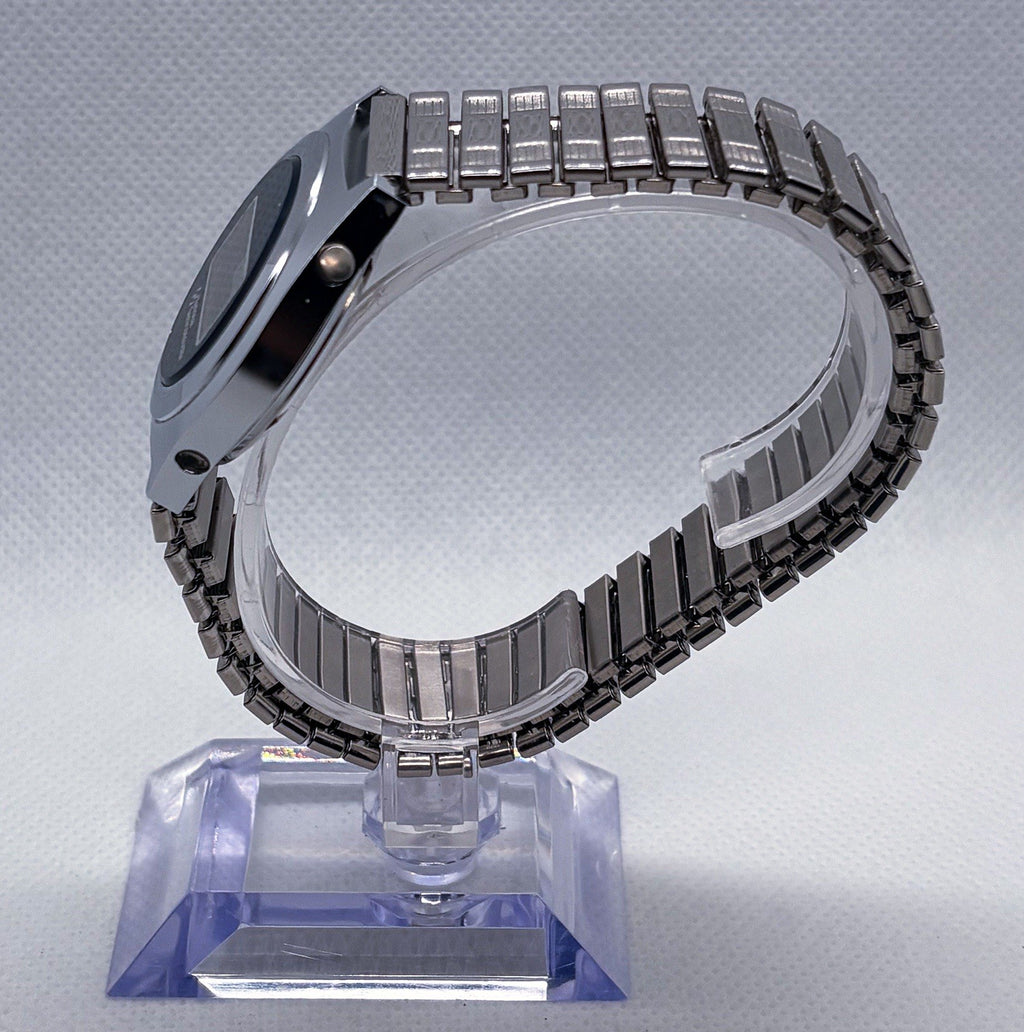 Vintage 1970s National Semiconductor LCD Digital Watch 107925 WA - New Battery