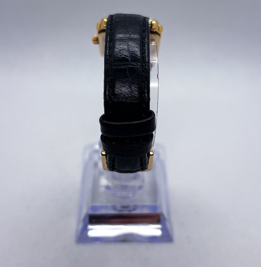 Vintage Bulova Accutron T7 Gold Tone Tank Watch Textured Date Dial Swiss Movt