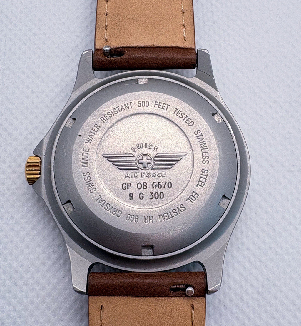 Vintage 1998 Victorinox Swiss Air Force 9G-300 Pilot Watch Fighter Jets Dial