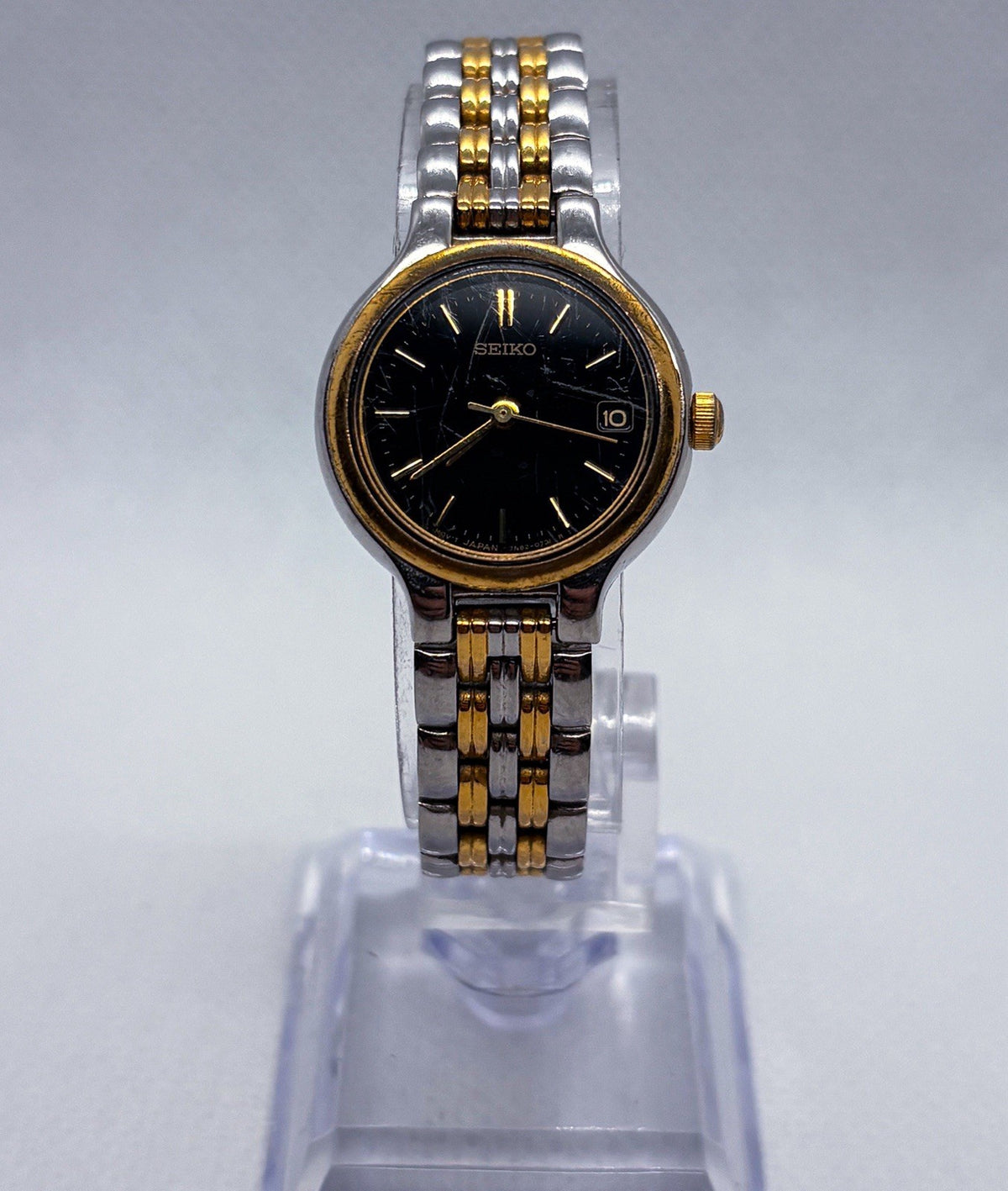 Vintage 1995 Seiko Quartz Ladies Watch 7N82-0228 Two Tone 25mm Black Dial Date