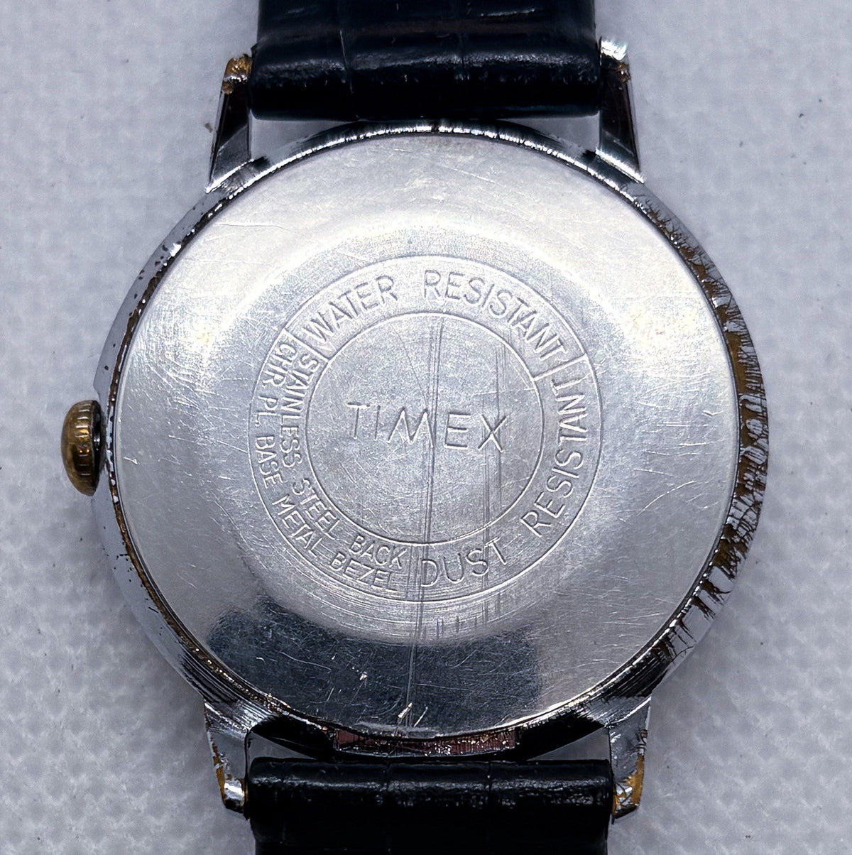 Vintage 1977 Timex Marlin Mechanical Hand Wind Men's Watch 34mm Sunburst Dial