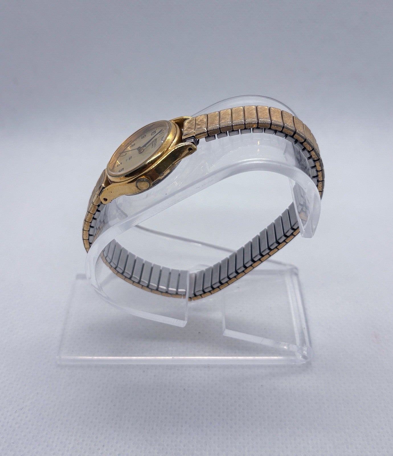 Vintage 1980 Seiko SQ Ladies Quartz Watch 2625-0129 Gold Tone Date Speidel