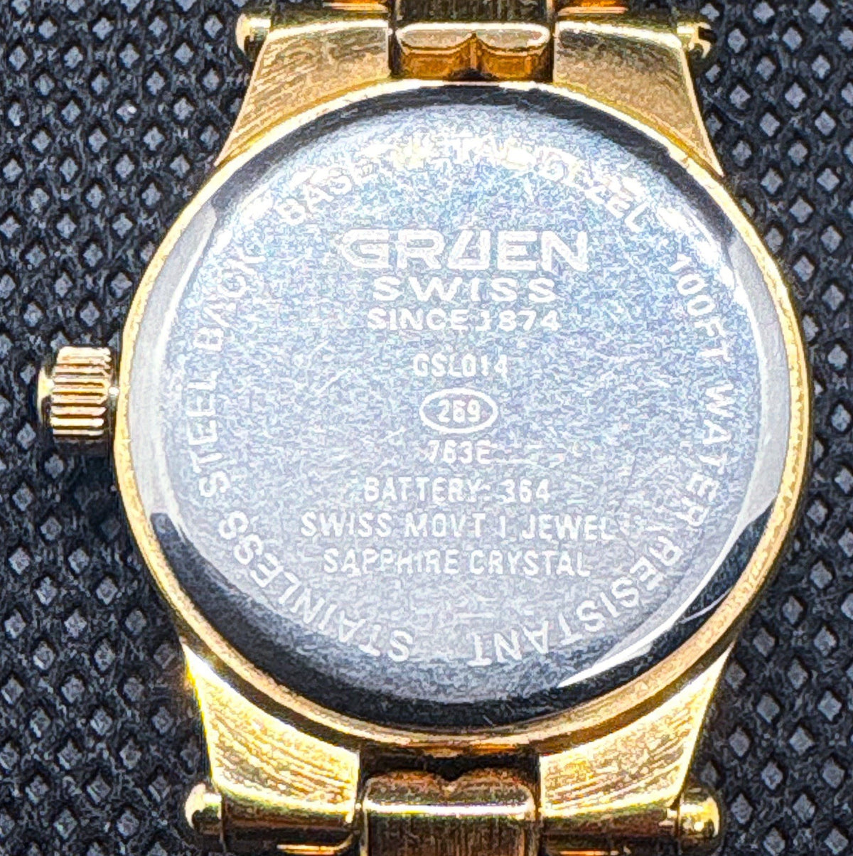 Vintage 1990s Gruen Swiss GSL014 Crystal Accent Dial 22mm Gold Tone Ladies Watch