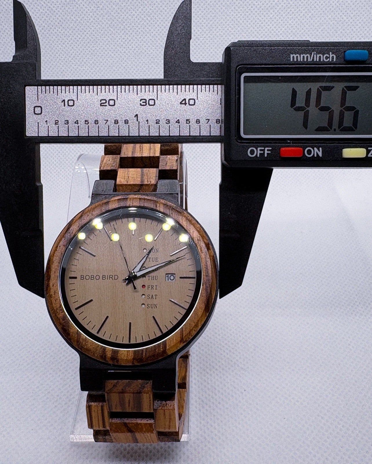 BOBO BIRD Men's Zebra Wood Watch O26-1 Day Date Quartz Handcrafted Excellent