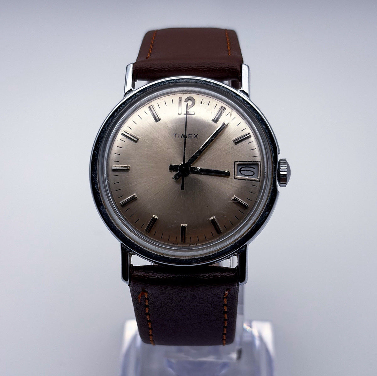 Vintage Timex Marlin Mechanical Manual Wind Date 34mm Silver Sunburst Watch