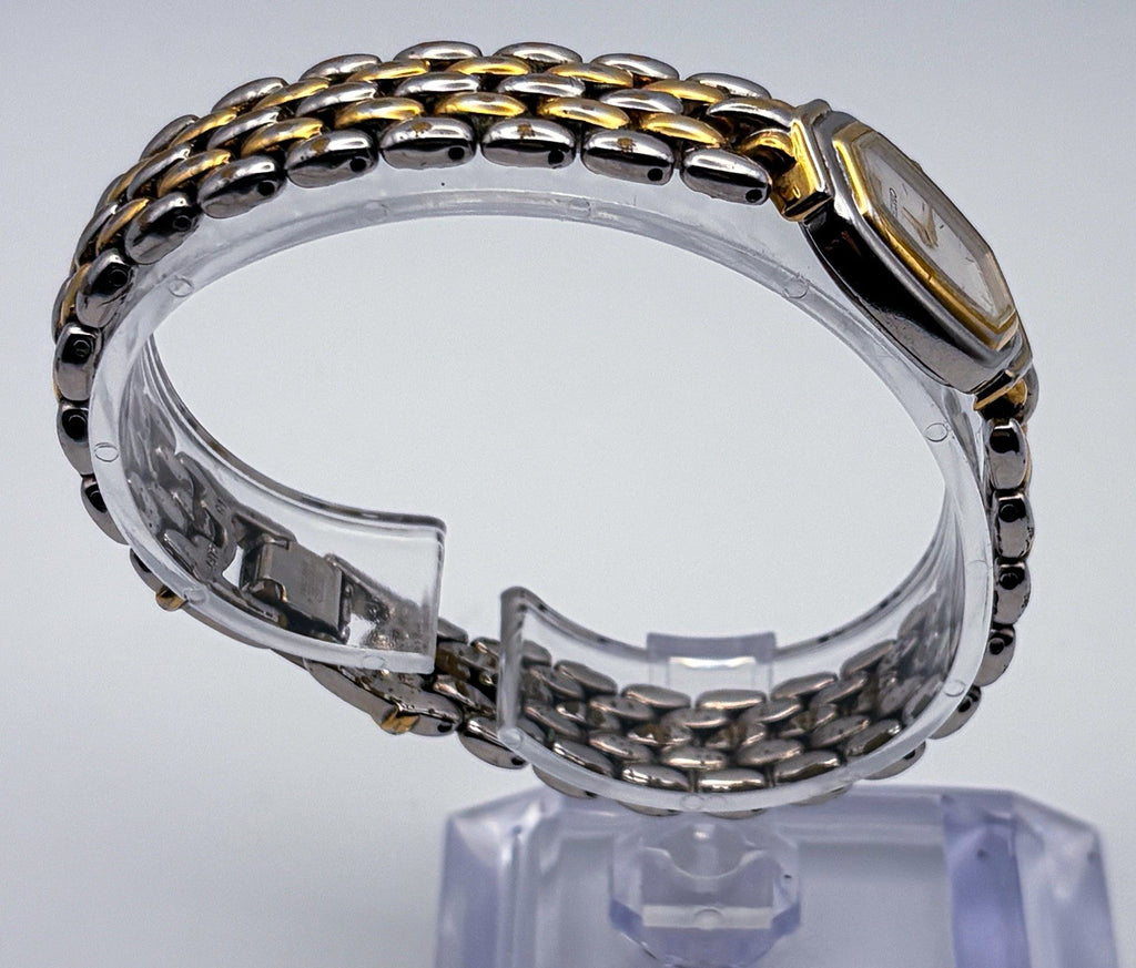 VTG 1999 Seiko Y150-5M89 Ladies Two Tone Rice Link Watch White Hex Shield Dial
