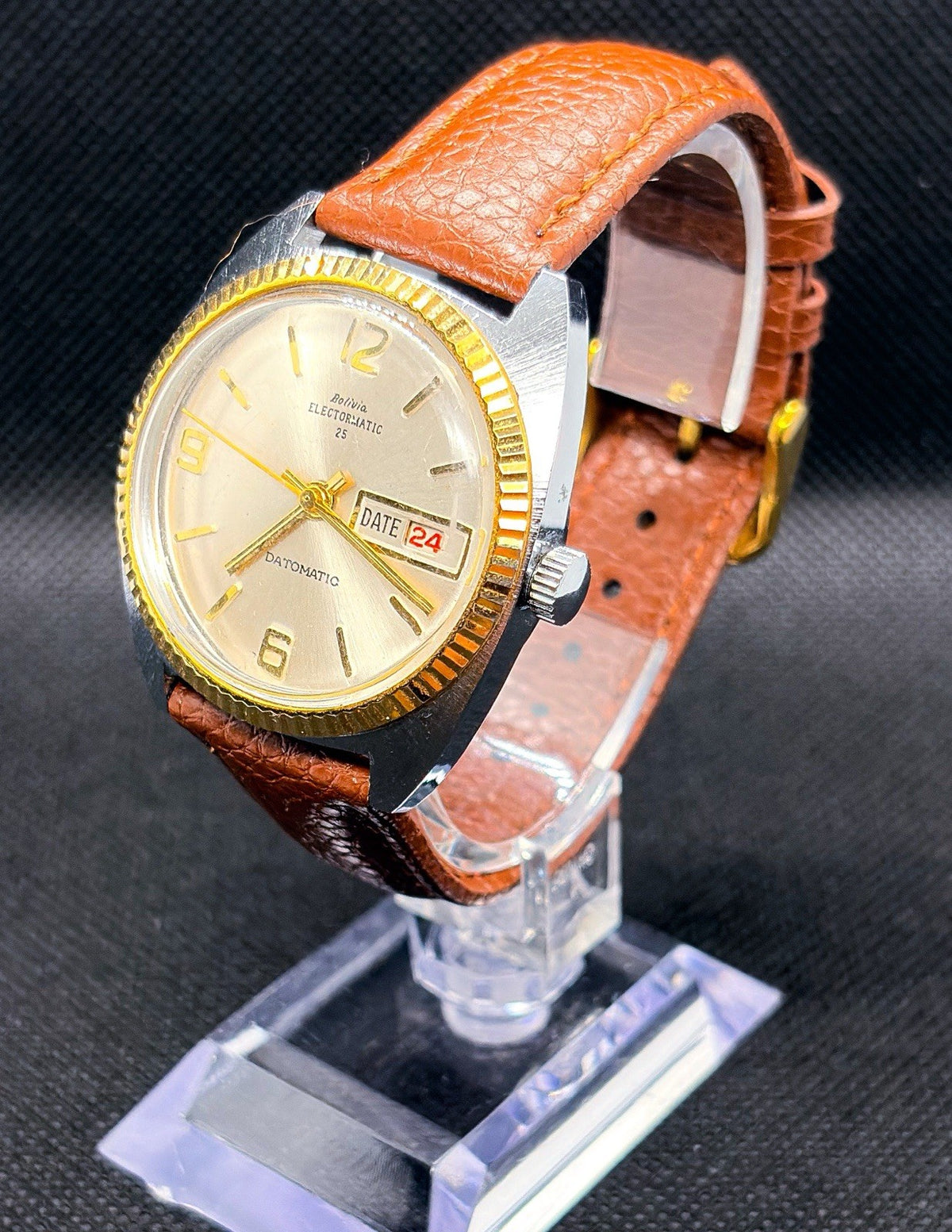 Vintage 1970s Bolivia Electormatic 25 Datomatic Watch Fluted Bezel 36mm Case