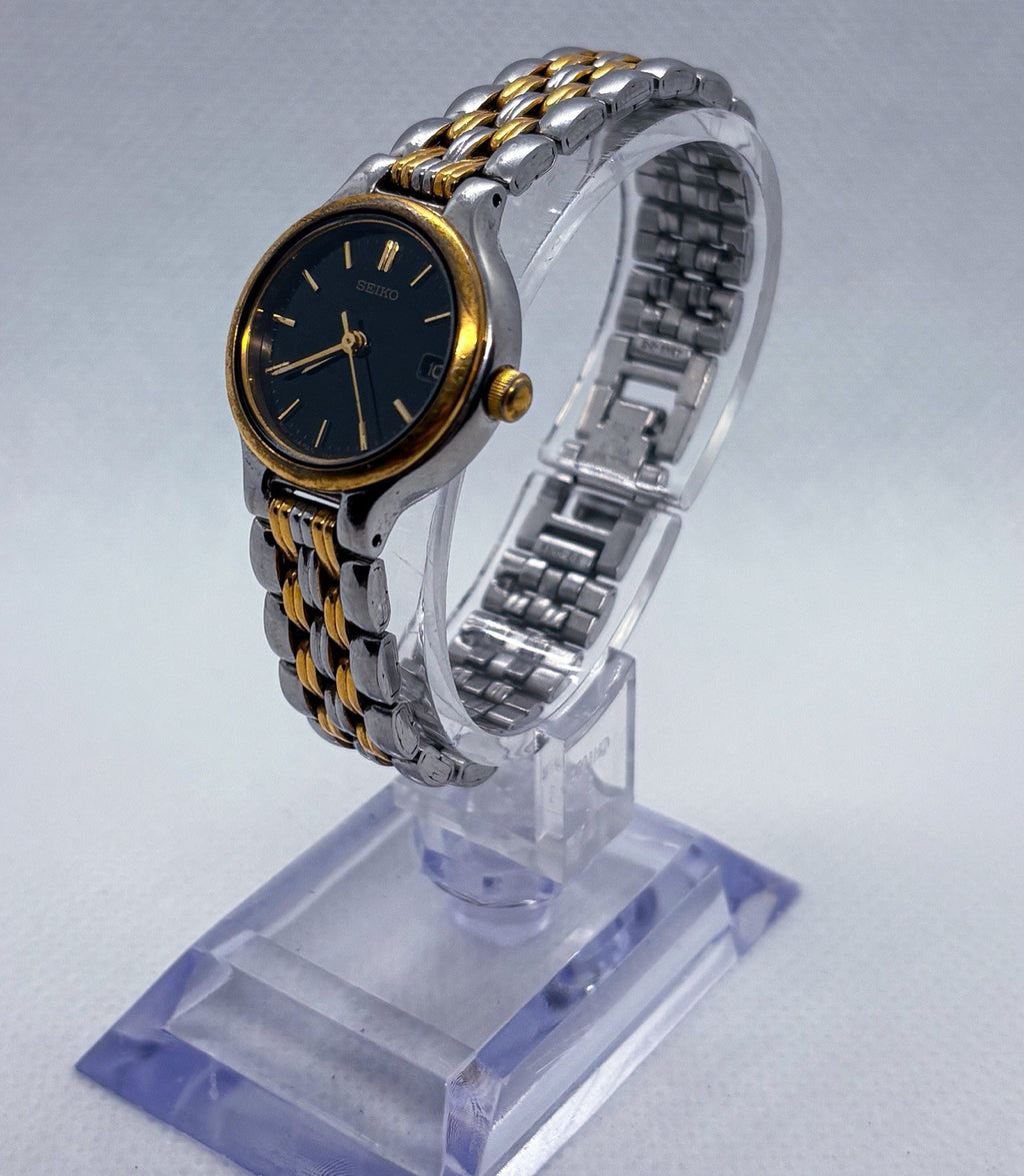 Vintage 1995 Seiko Quartz Ladies Watch 7N82-0228 Two Tone 25mm Black Dial Date