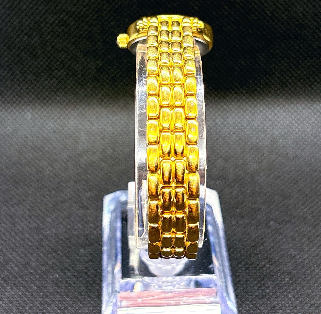Vintage 1990s Gruen Swiss GSL014 Crystal Accent Dial 22mm Gold Tone Ladies Watch