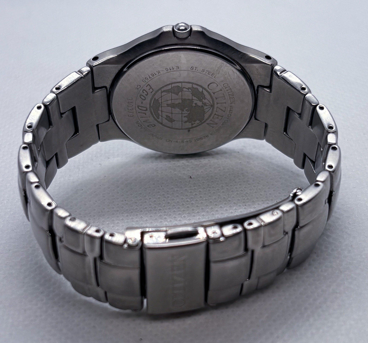 VTG Citizen Eco-Drive E110-K16750 Men's Black Diamond Dial Steel Watch 6” Wrist