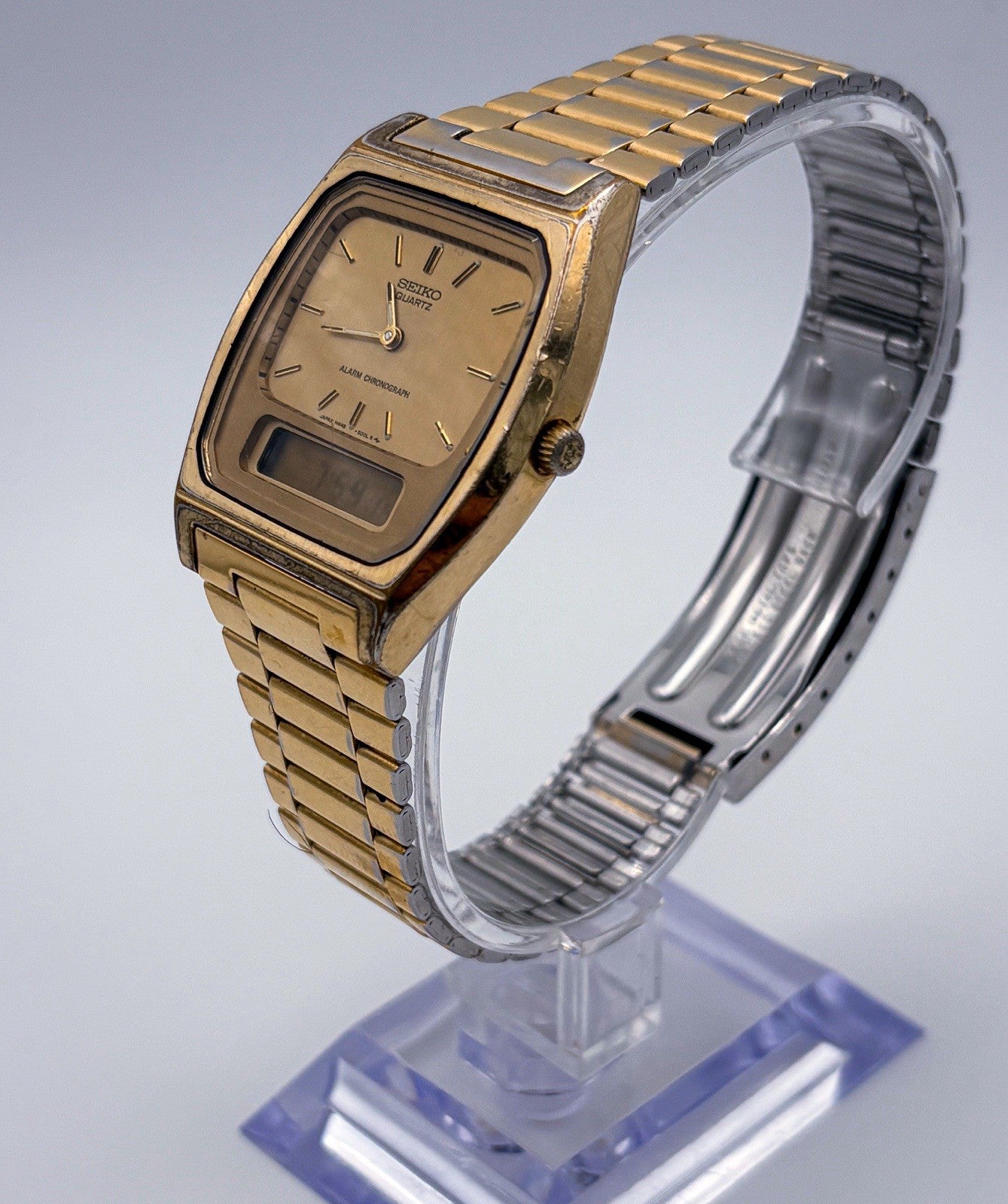 Vintage 1984 Seiko H448-5009 Ana-Digi Alarm Chronograph Gold Men's Tank Watch