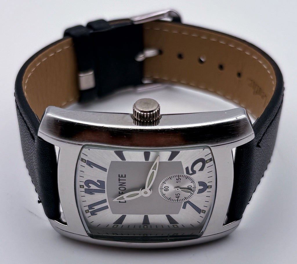 Vintage Dufonte by Lucien Piccard 83029SLB Quartz 34mm Mens Tank Watch Date Run