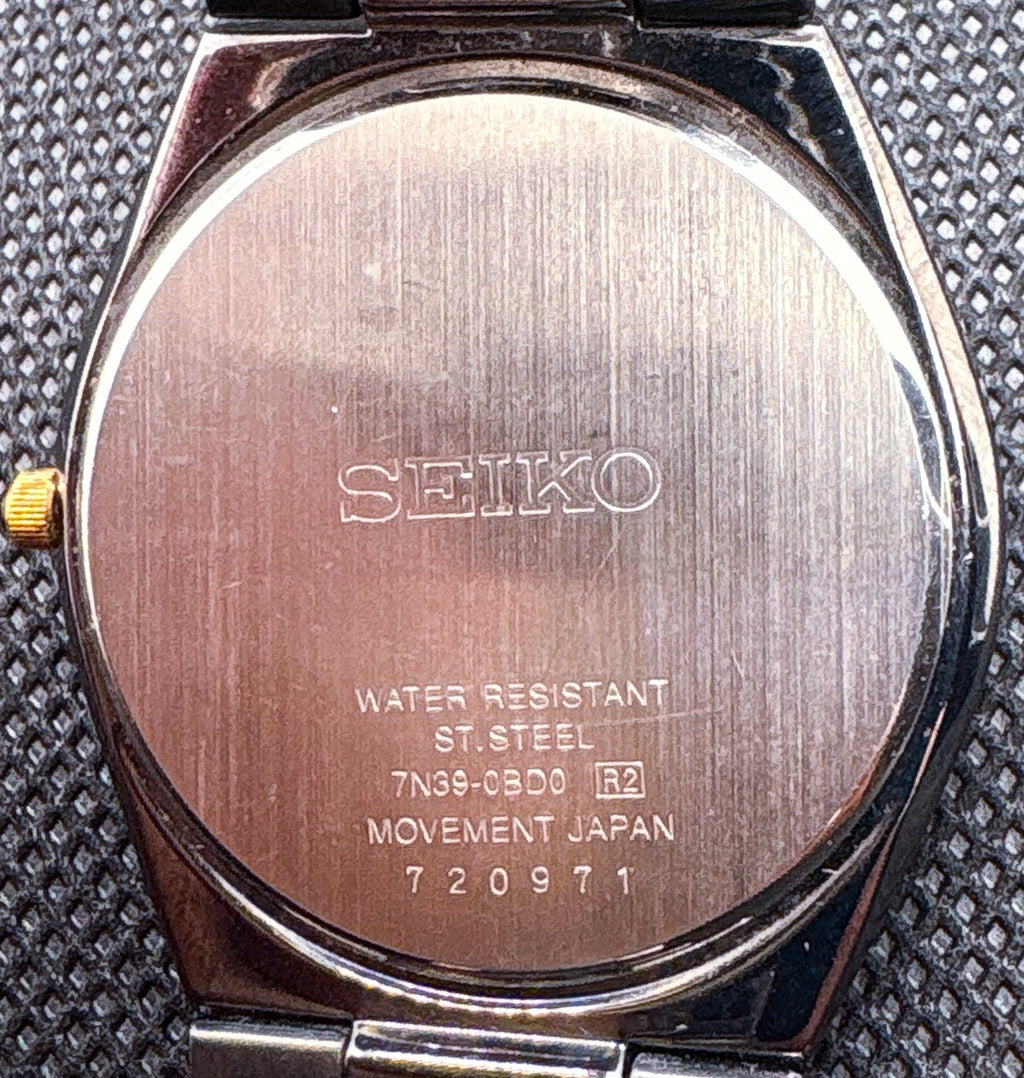 Vintage 1997 Seiko 7N39-0BD0 Two-Tone Black Gold Quartz Dress Watch 5.75” Wrist