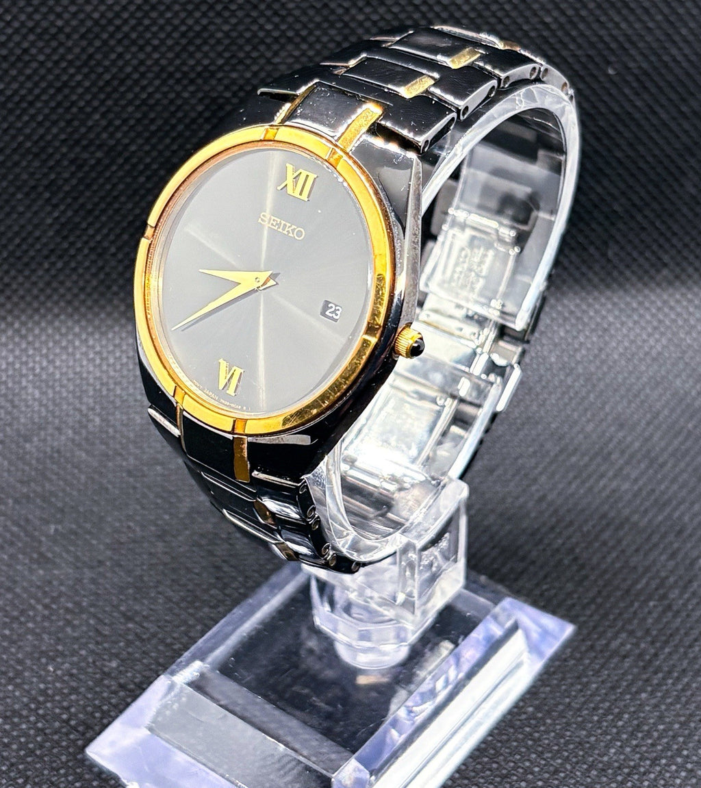 Vintage 1997 Seiko 7N39-0BD0 Two-Tone Black Gold Quartz Dress Watch 5.75” Wrist
