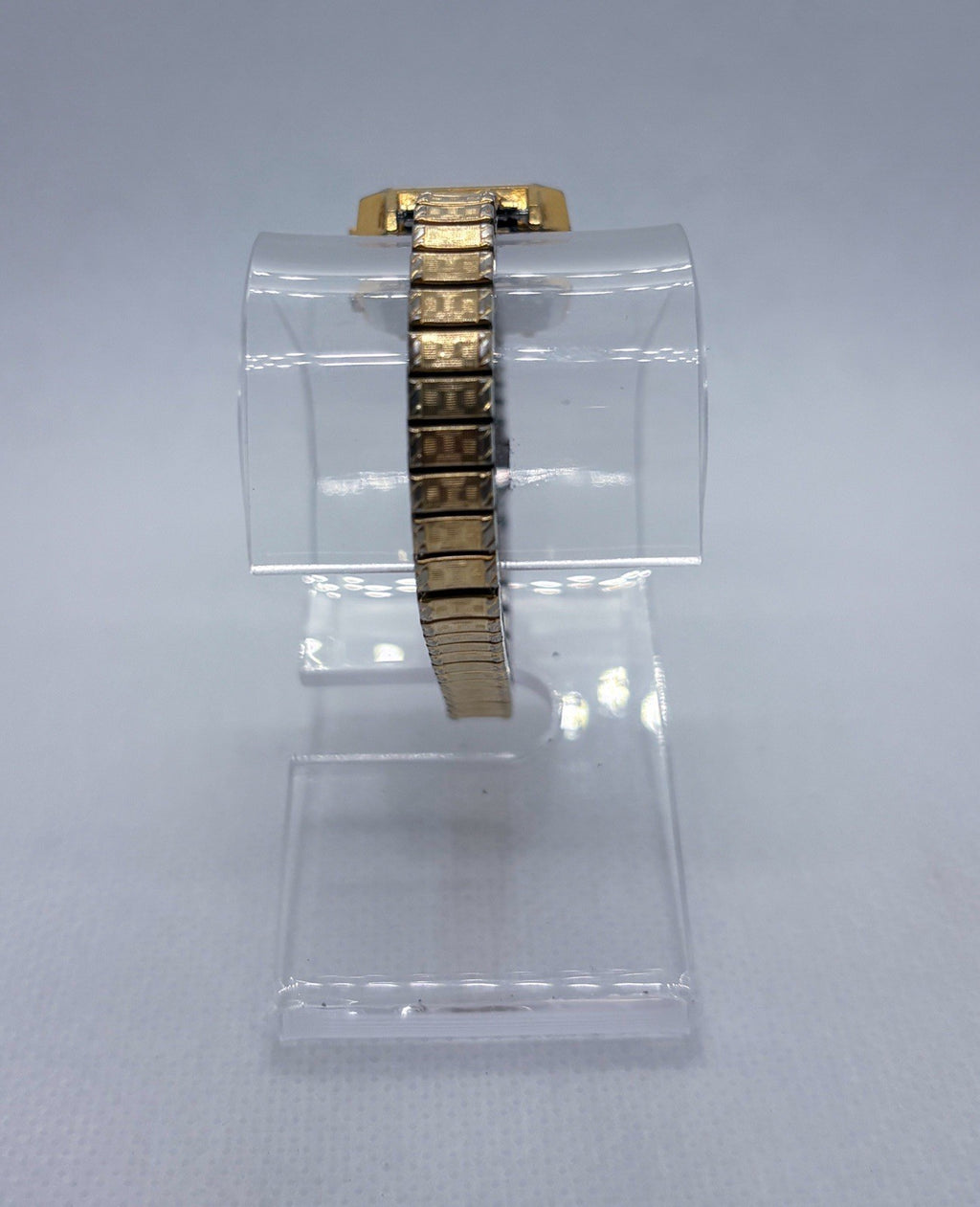 Vintage 1983 Seiko SGP Ladies Quartz Watch 5421-5120 Gold Tone Tank Stretch