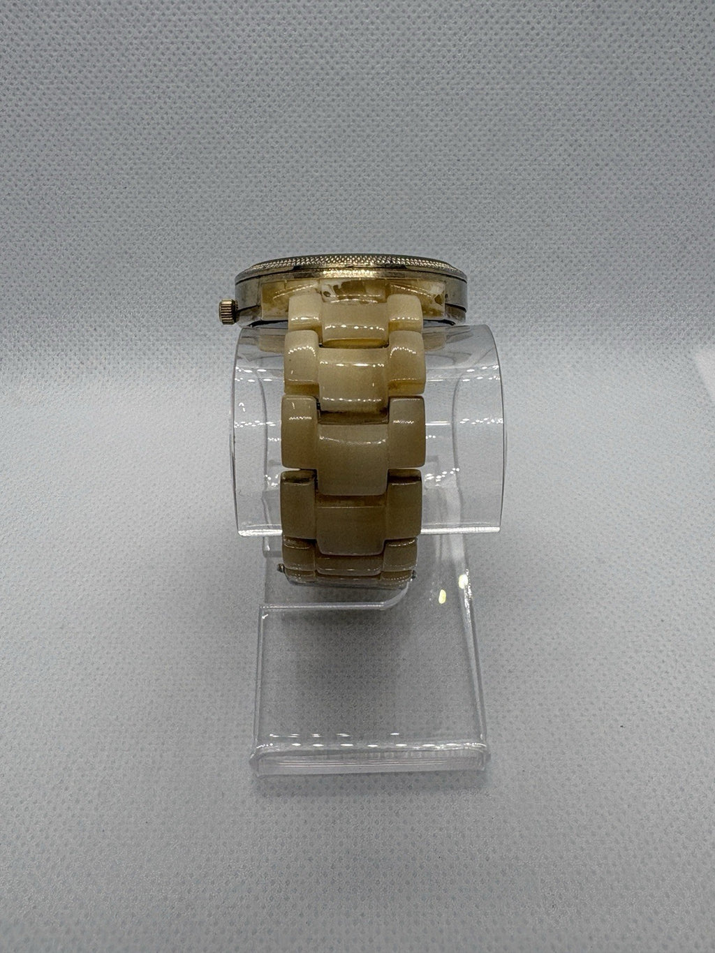Geneva Platinum Women's Gold Tone Watch Mother Of Pearl Dial New Battery