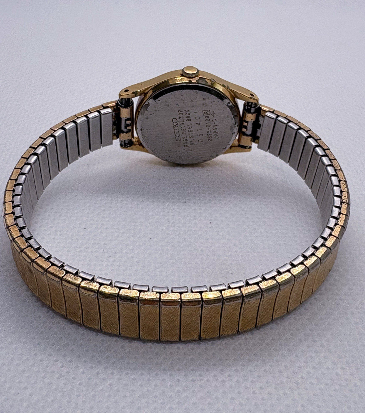 Vintage 1980 Seiko SQ Ladies Quartz Watch 2625-0129 Gold Tone Date Speidel