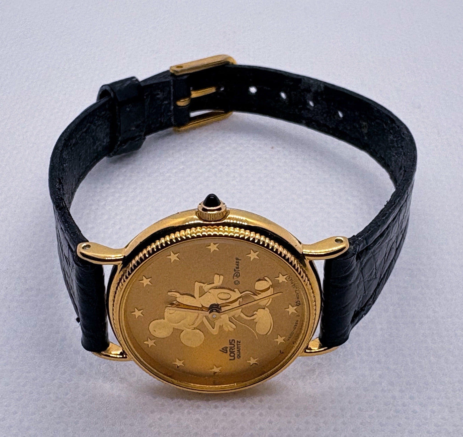 Vintage 1990s Lorus Disney Mickey Mouse Gold Sunburst Star Dial Watch V400-0100