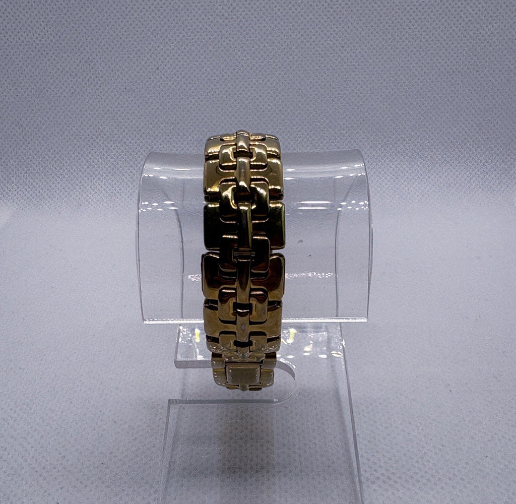 Vintage Seiko 2E20-7279 Gold PlatedMother of Pearl MOP Dial Tank Dress Watch
