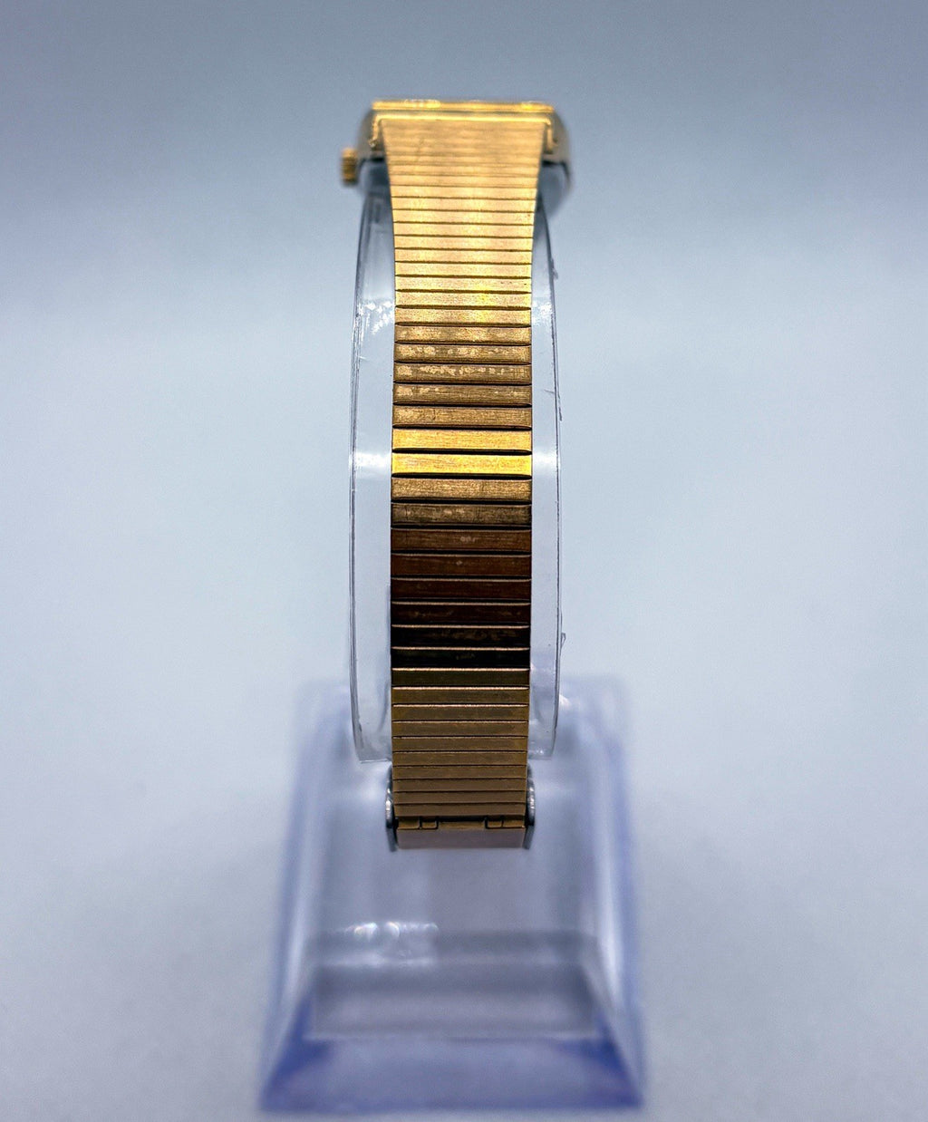 Vintage 1988 Seiko Ladies Watch 8Y21-5020 Gold Tone Tonneau Dial New Battery