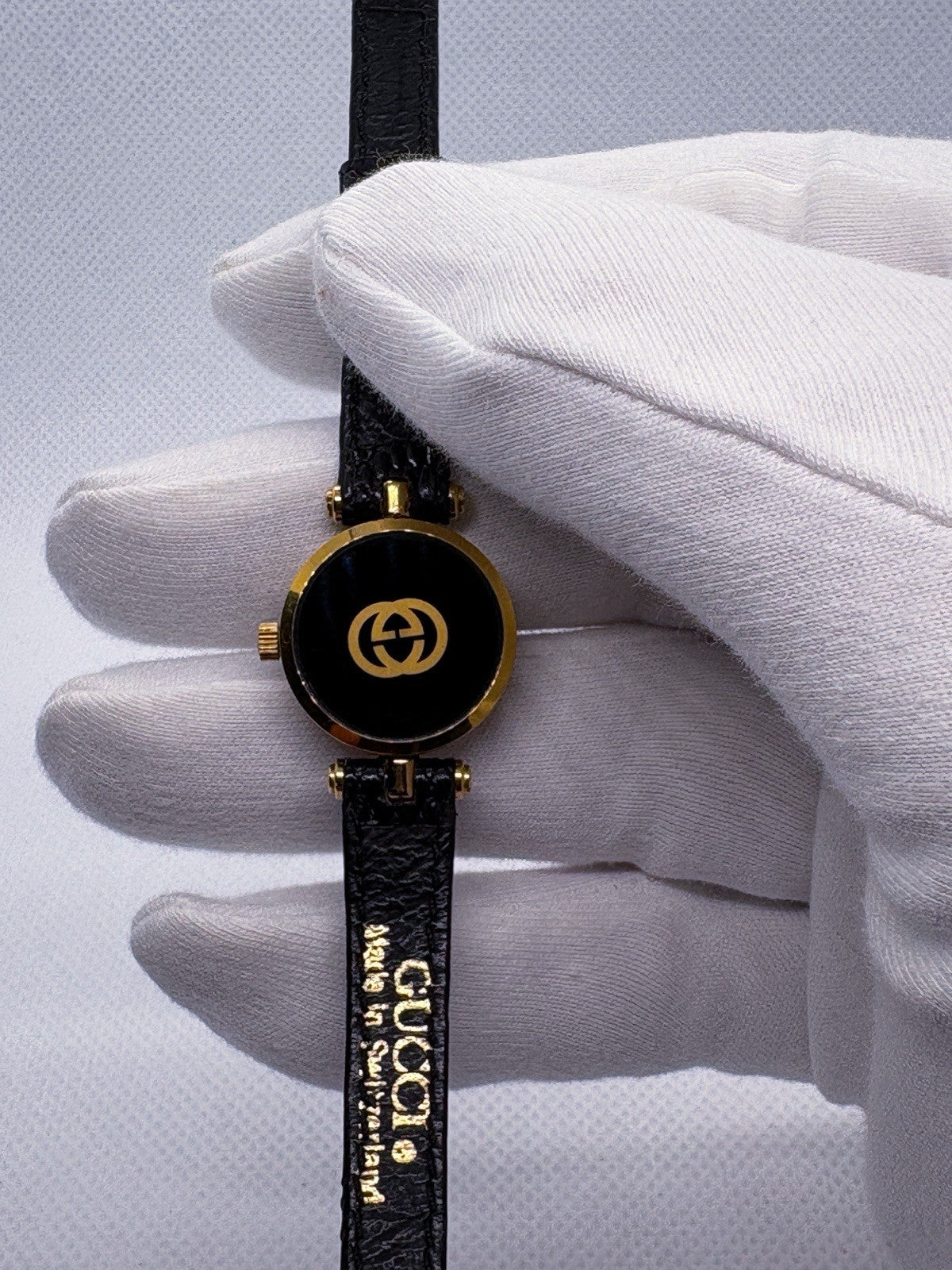 Gucci 2000L Sherry Line Watch Quartz Womens Black Dial Swiss Made With Box