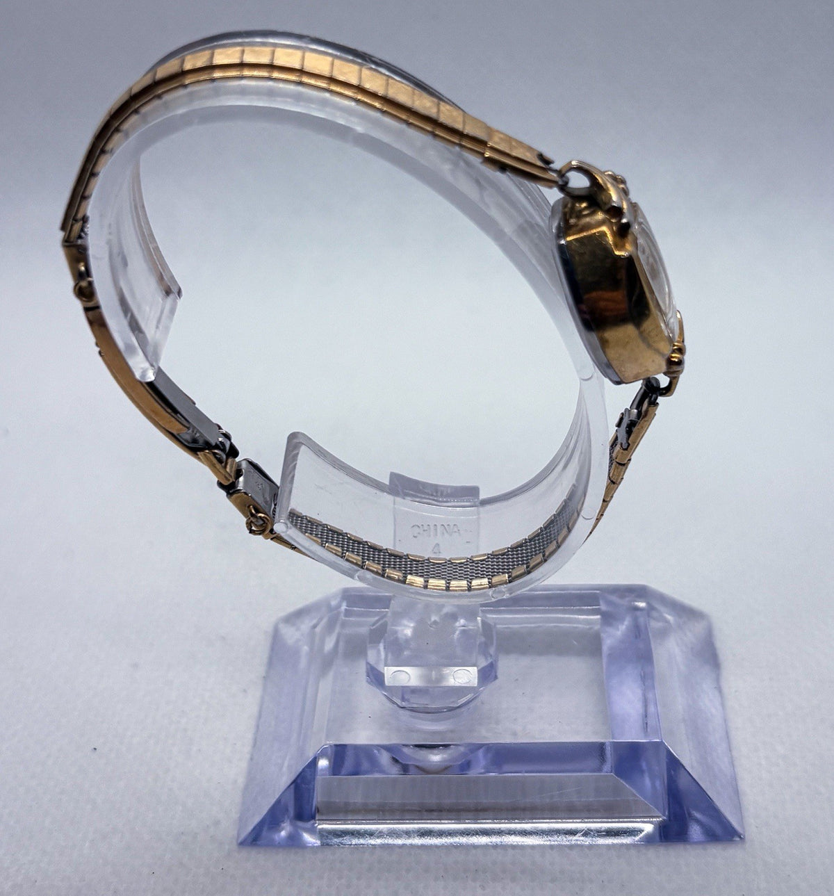 Vintage 1960s Waltham Ladies Cocktail Watch 17 Jewel Manual Wind 17mm Gold Tone
