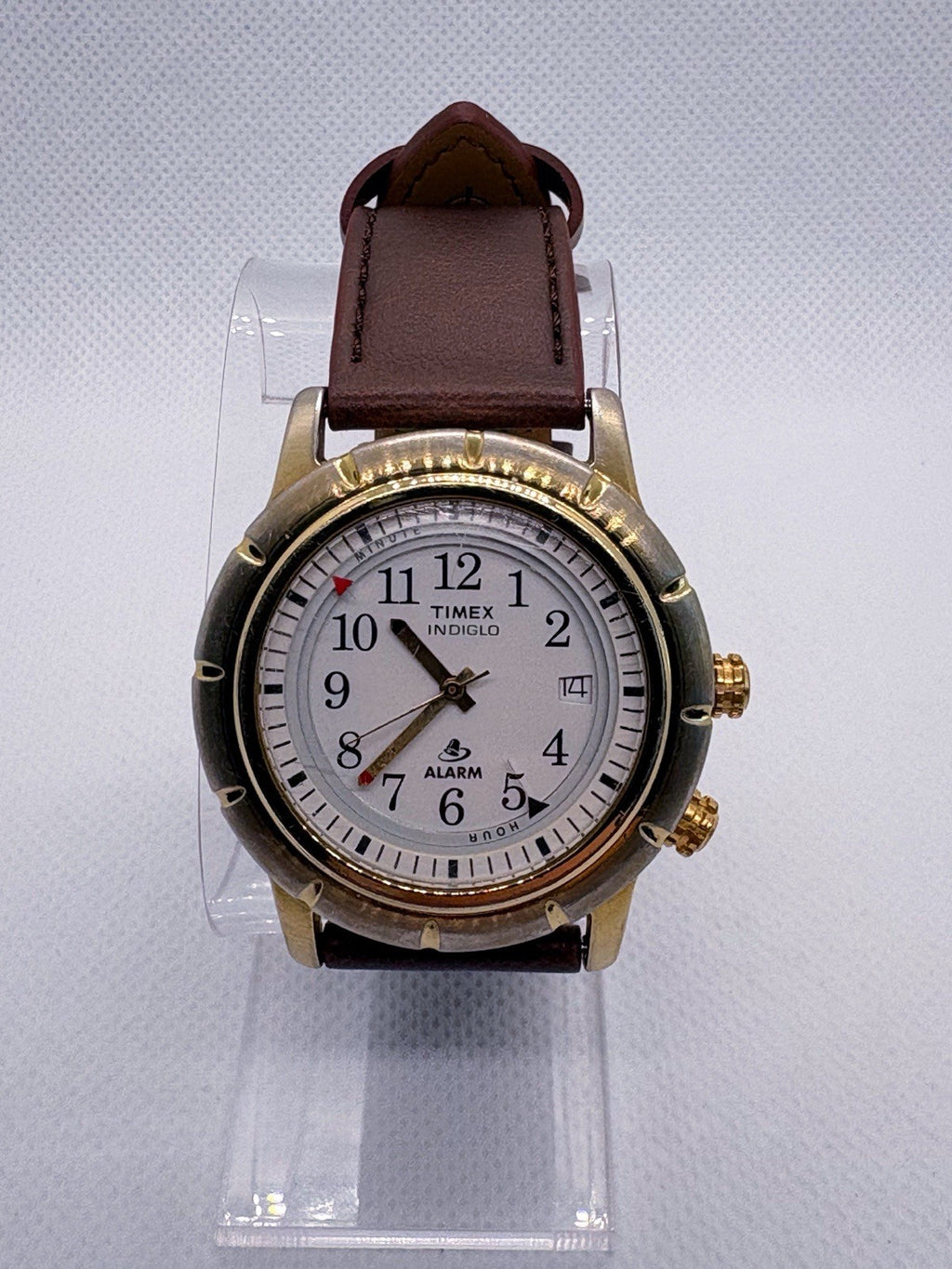 Vintage Timex Reef Gear Indiglo Turn & Pull Alarm Watch Date Gold Tone 092743