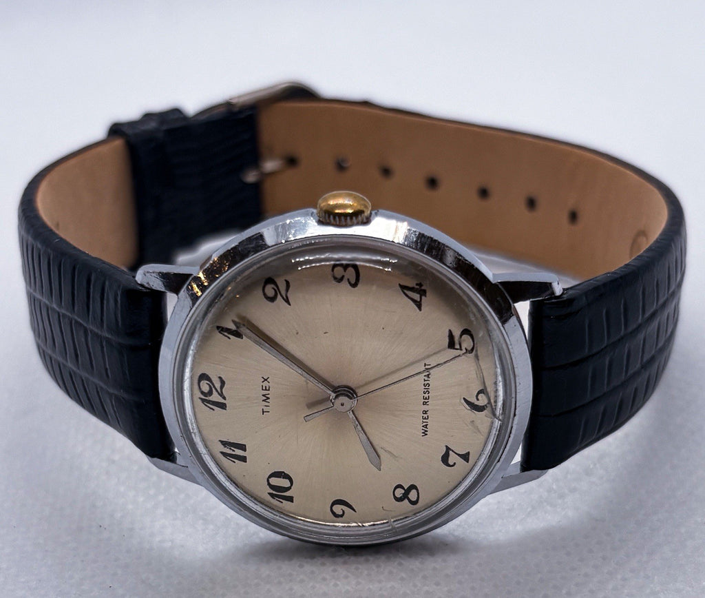 Vintage 1977 Timex Marlin Mechanical Hand Wind Men's Watch 34mm Sunburst Dial