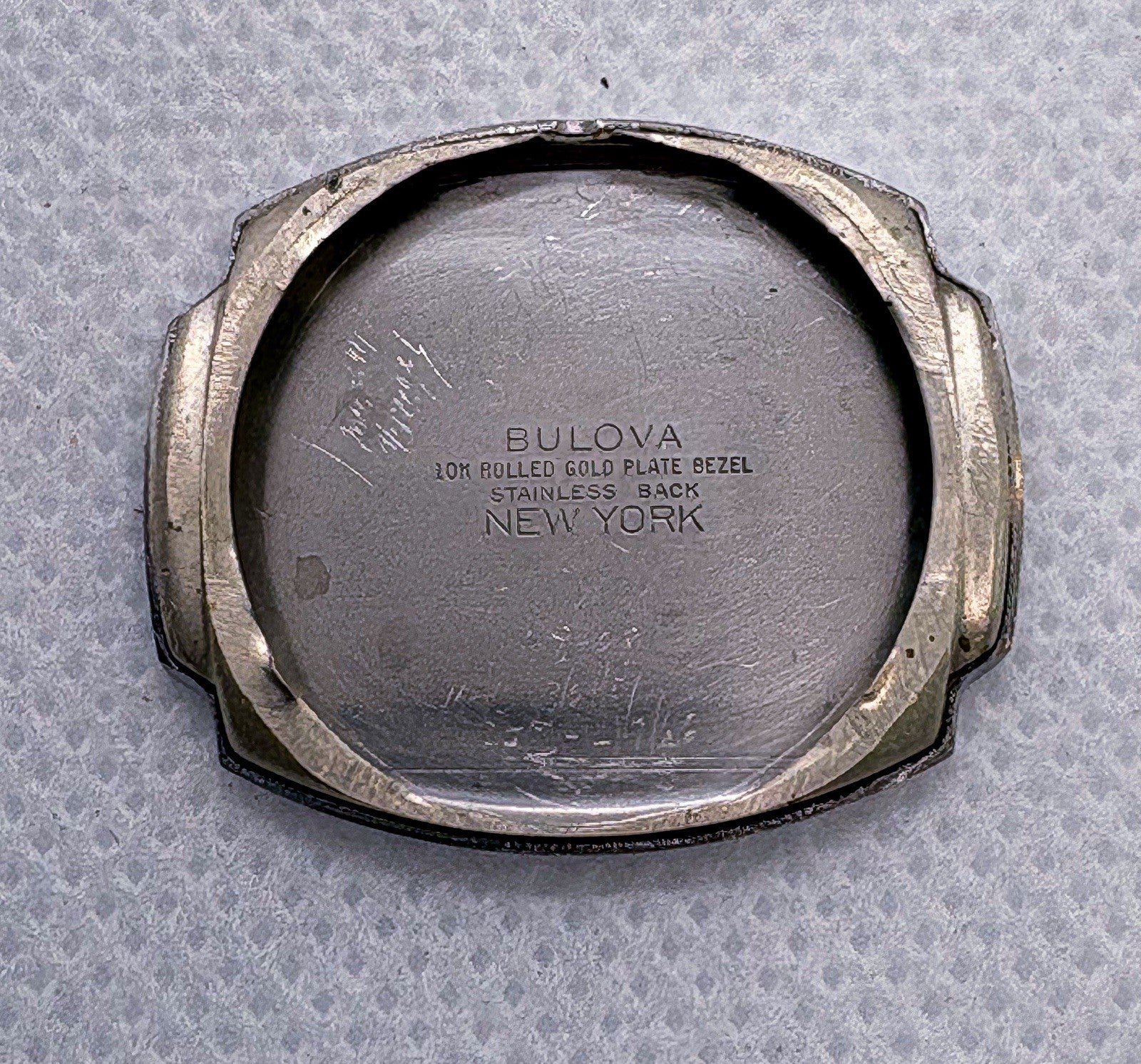 Vintage 1946 Bulova Treasurer 10BA 17J Watch 10K Rolled Gold Plate Tank Working
