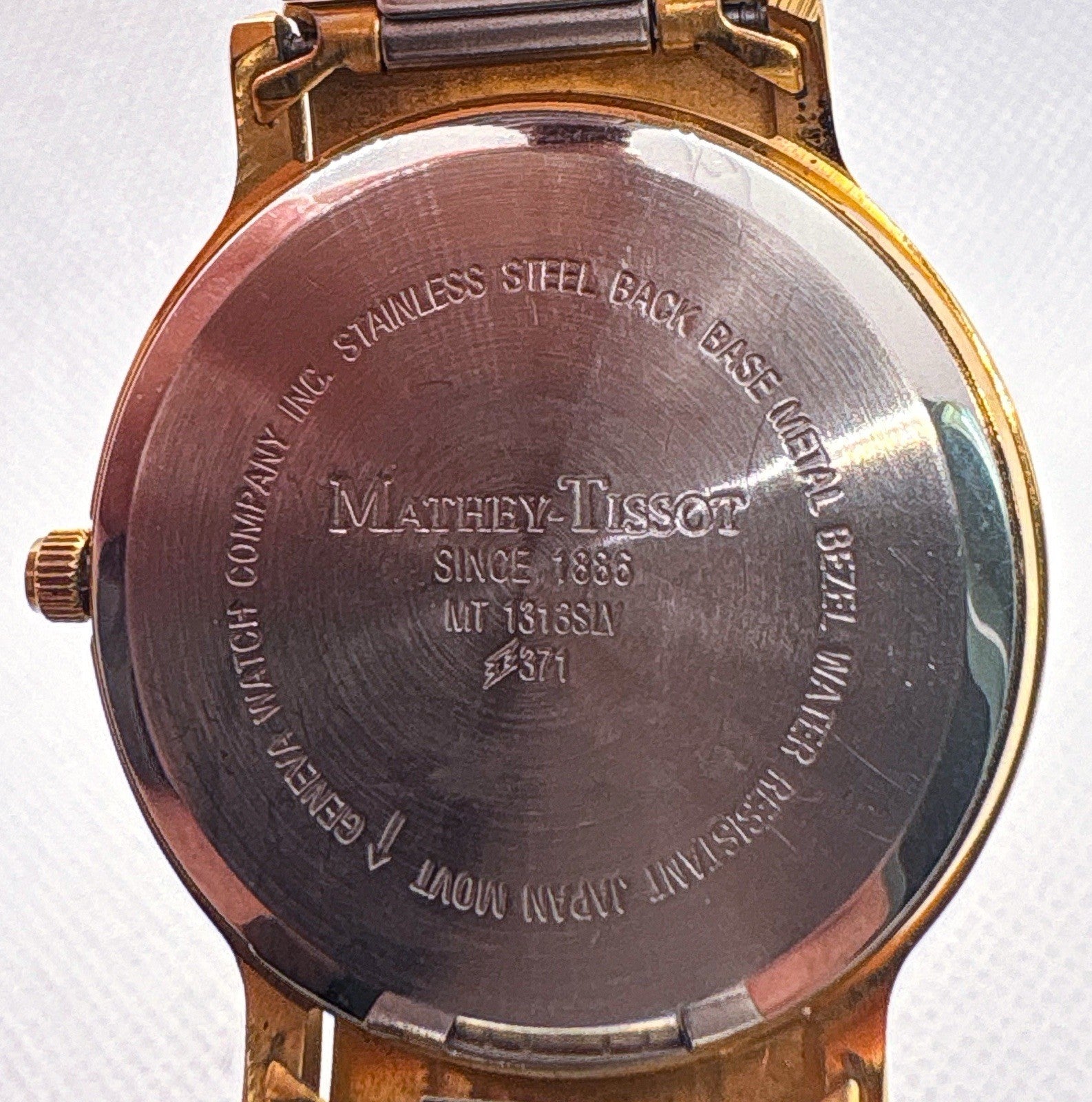 Vintage 1990s Mathey-Tissot MT1313SM Ladies Watch Gold Tone Day Date 36mm Quartz